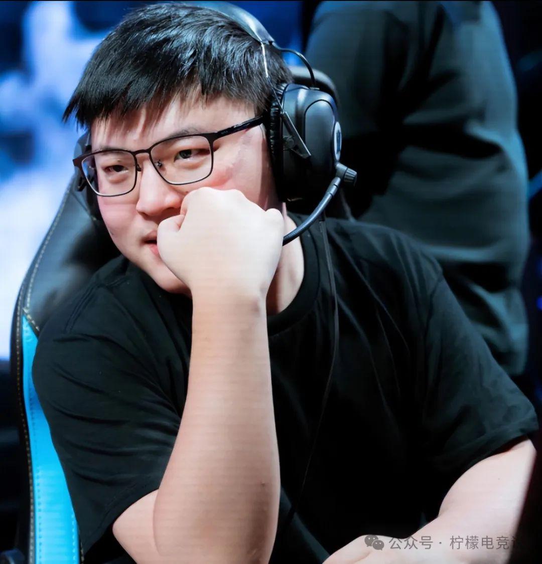 欧博-Doinb官方宣布表现优异新规，曼联引发争议！